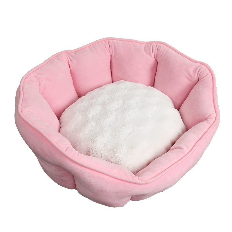 Shell-Shaped Pet Bed for Cozy Comfort and Relaxation